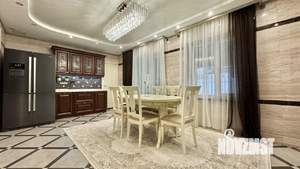 Коттедж 320м², 2-этажный, участок 8 сот.