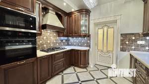 Коттедж 320м², 2-этажный, участок 8 сот.