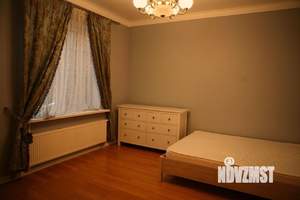 Коттедж 450м², 3-этажный, на длительный срок, 