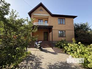 Коттедж 220м², 2-этажный, на длительный срок, 