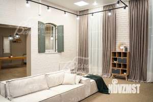 Дом 350м&sup2;, 2-этажный, на длительный срок, 