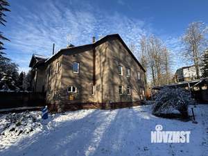 Дом 150м&sup2;, 2-этажный, участок 9 сот.  