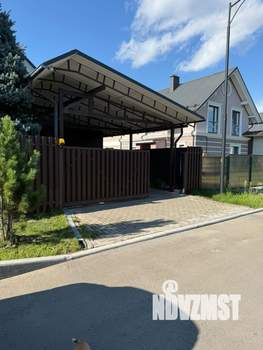 Коттедж 300м&sup2;, 2-этажный, участок 6 сот.  