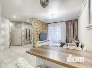Таунхаус 150м&sup2;, 3-этажный, участок 1 сот.  
