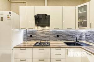 Таунхаус 150м&sup2;, 3-этажный, участок 1 сот.  