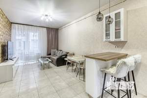 Таунхаус 150м&sup2;, 3-этажный, участок 1 сот.  