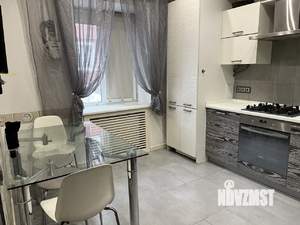 Таунхаус 140м&sup2;, 3-этажный, участок 1 сот.  