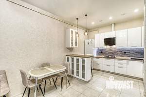 Таунхаус 150м&sup2;, 3-этажный, участок 1 сот.  