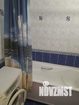 1-к квартира, посуточно, 41м2, 8/10 этаж