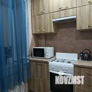 2-к квартира, посуточно, 44м2, 4/5 этаж