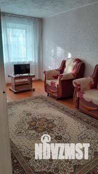 1-к квартира, посуточно, 38м2, 3/5 этаж