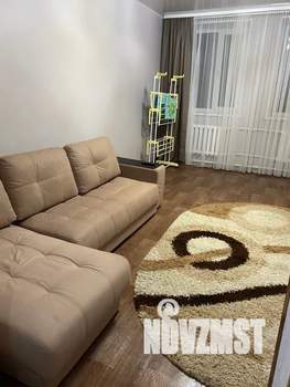 2-к квартира, посуточно, 47м2, 1/2 этаж