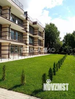 Студия квартира, вторичка, 168м2, 3/3 этаж