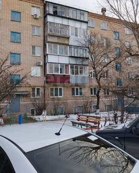3-к квартира, вторичка, 61м2, 5/5 этаж